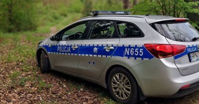 Grzybiarz oddalił się od grupy bez telefonu